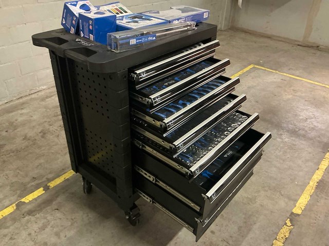 Brilliant tools gereedschapswagen gevuld - afbeelding 6 van  12