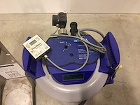 Brita met houder ontkalkmachine - afbeelding 2 van  4