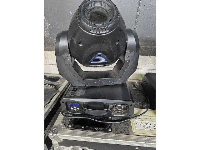 Briteq - bt-275s - briteq moving head (3x) - afbeelding 5 van  6