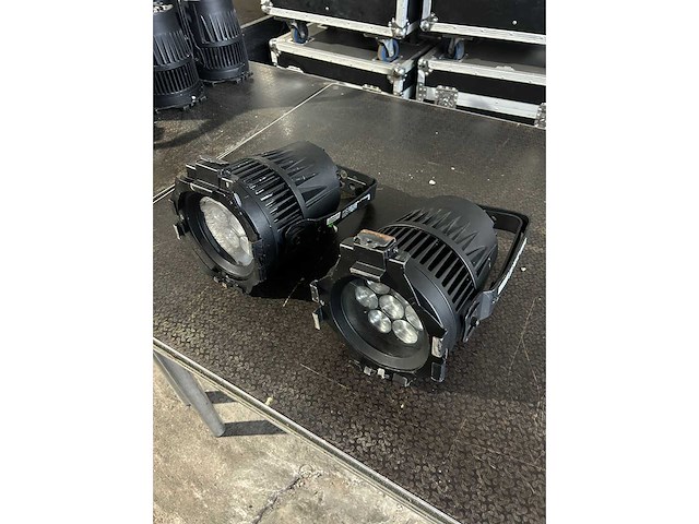 Briteq - pro beamer zoom - led pars (2x) - afbeelding 2 van  2