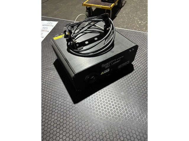 Briteq - spectra 3d - laser effect projector - afbeelding 2 van  2