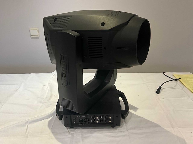 Briteq blizzard profile led-moving head - afbeelding 1 van  5