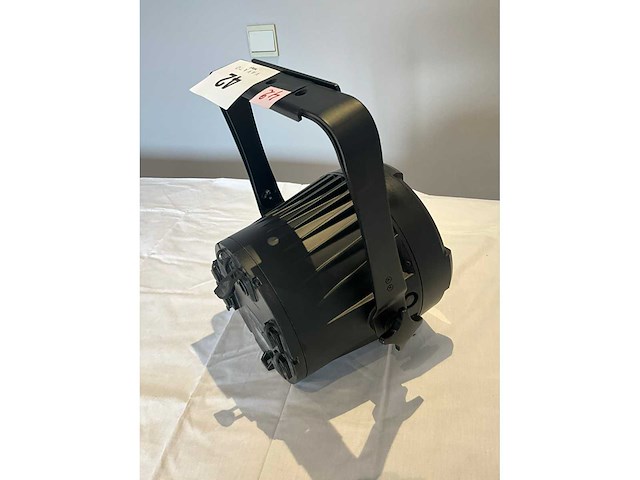 Briteq bt color ray multi 200w spotlight - afbeelding 6 van  7