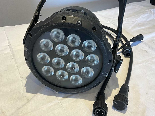 Briteq bt stagebeamer mkii spotlight - afbeelding 2 van  4