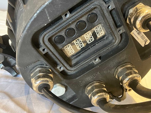 Briteq bt stagebeamer mkii spotlight - afbeelding 3 van  4