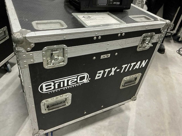 Briteq btx-titan moving head (2x) - afbeelding 4 van  4