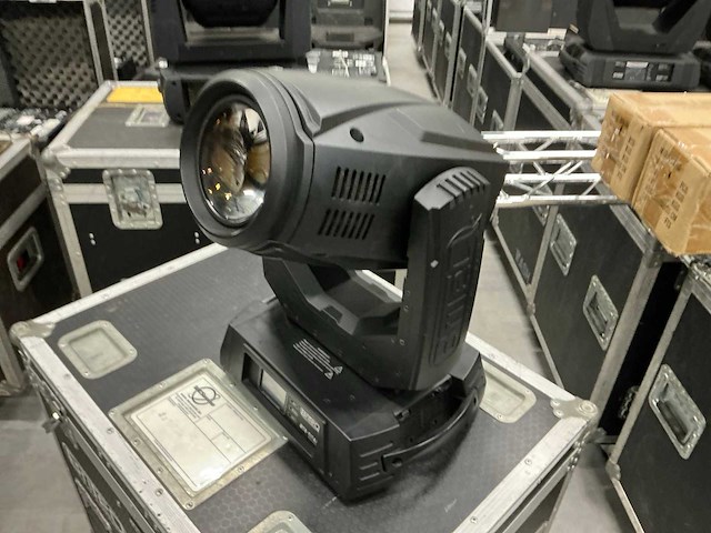 Briteq btx-titan moving head (2x) - afbeelding 2 van  4