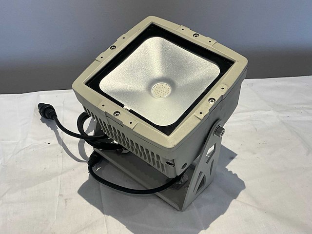 Briteq cob wash 60tc spotlight - afbeelding 2 van  4