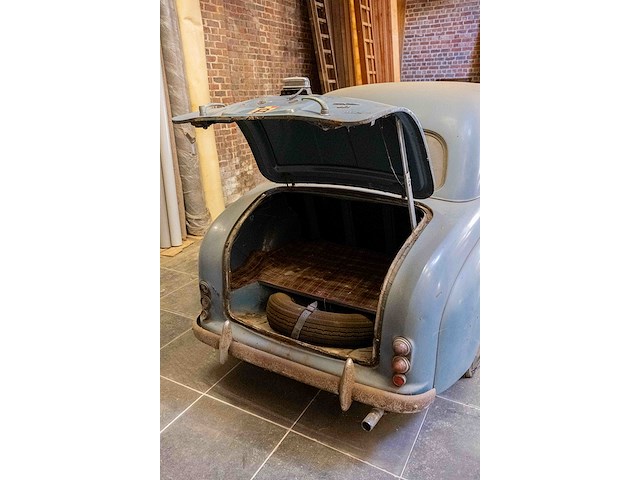 Britse oldtimer 'standard super 10' jaren'50 - afbeelding 15 van  19