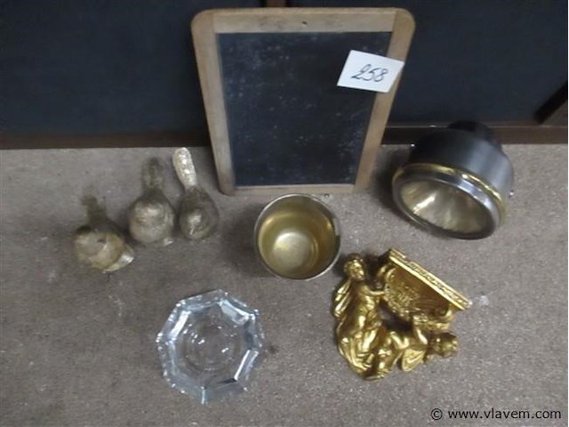 Brocant - afbeelding 2 van  2