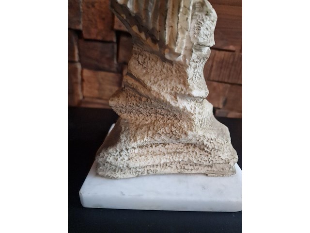 Brocante: curiosa dame in steen - afbeelding 4 van  7