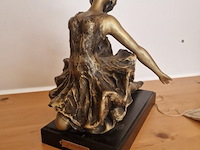 Brocante: dame hars in goudkleur - afbeelding 3 van  5