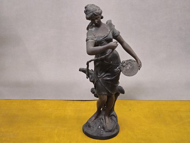 Brocante: dame in messing - afbeelding 1 van  18