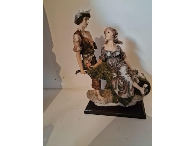 Brocante: koppel in hars - afbeelding 1 van  3