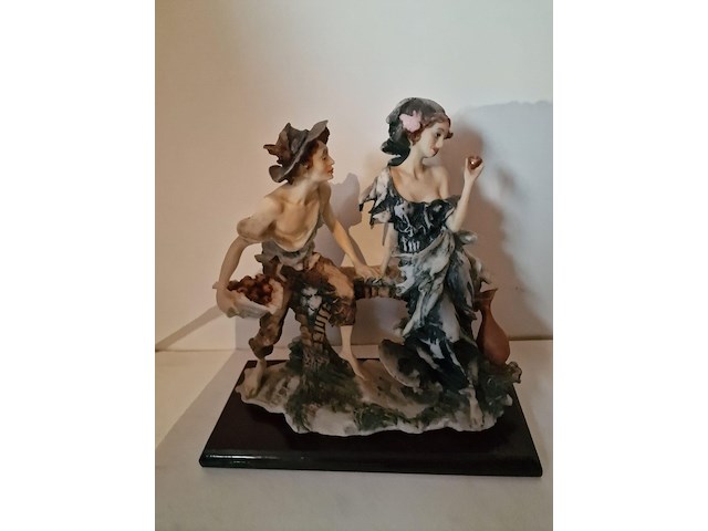 Brocante: koppel in hars - afbeelding 1 van  3