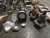 Brocante: mix van beeldjes (circa 40x) - afbeelding 10 van  10