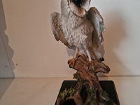 Brocante: uil op tak in hars - afbeelding 2 van  4