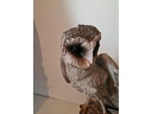 Brocante: uil op tak in hars - afbeelding 3 van  4