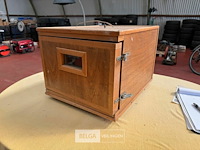 Broedkast - afbeelding 3 van  3