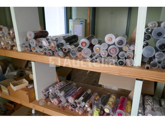 Broekknopen diverse modellen en kleuren - afbeelding 1 van  7