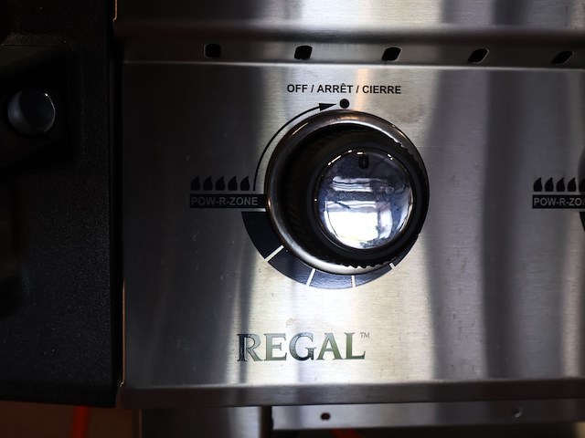 Broil king regal gas bbq - afbeelding 17 van  19