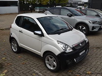 Bromfiets axiam, datum eerste insch 21/12/11, vlgsv43afa3132824, 400cm³, 4kw, diesel, euro2, 23331km, zonder boorddocumenten