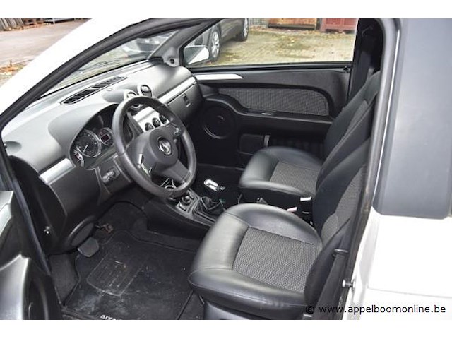 Bromfiets axiam, datum eerste insch 21/12/11, vlgsv43afa3132824, 400cm³, 4kw, diesel, euro2, 23331km, zonder boorddocumenten - afbeelding 6 van  10