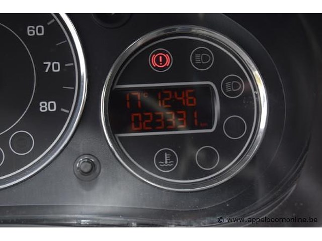 Bromfiets axiam, datum eerste insch 21/12/11, vlgsv43afa3132824, 400cm³, 4kw, diesel, euro2, 23331km, zonder boorddocumenten - afbeelding 8 van  10