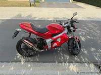 Bromfiets - afbeelding 8 van  8