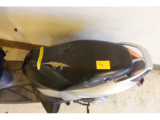 Brommer aprilia - afbeelding 20 van  21