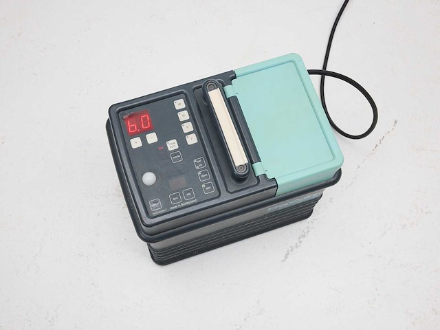 Broncolor pulso 2 generator - afbeelding 2 van  2