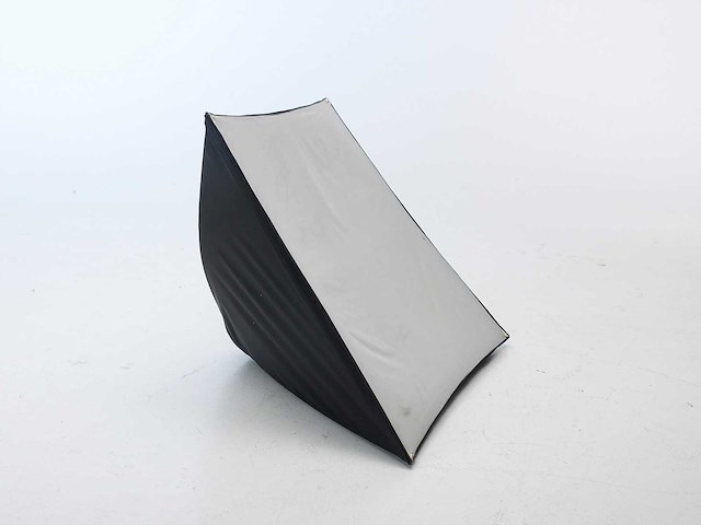 Broncolor softbox 1x1m - afbeelding 1 van  4