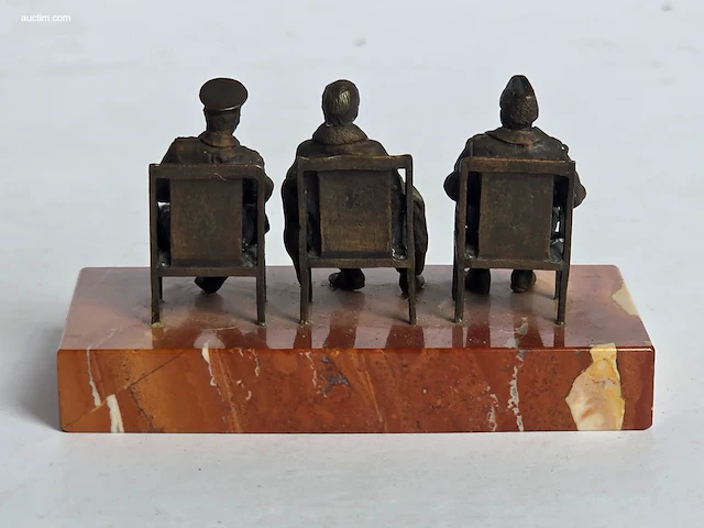 Brons sculptuur "de grote drie van jalta"... - afbeelding 4 van  4
