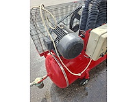 Bronw schroef luchtcompressor - afbeelding 8 van  10