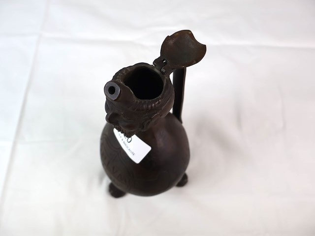 Bronzen aquamanile - afbeelding 7 van  7