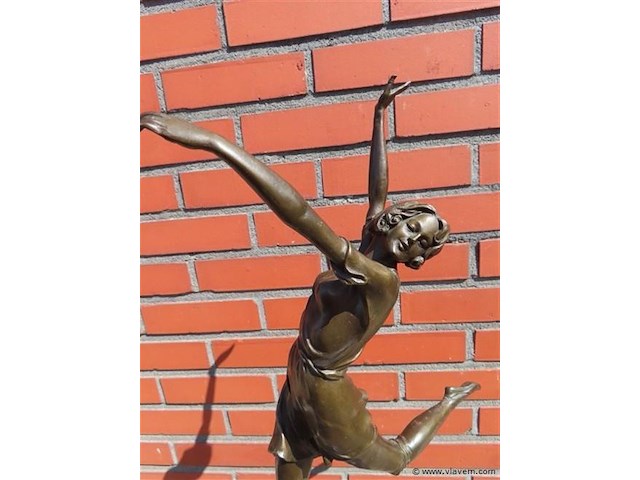 Bronzen beeld danseres - afbeelding 2 van  6