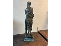 Bronzen beeld met natuurstenen voet - afbeelding 5 van  5