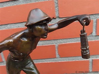 Bronzen beeld mijnwerker - afbeelding 2 van  6