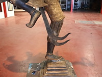 Bronzen beeld vishnu - afbeelding 16 van  16