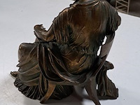 Bronzen dame getekend l,de trier 1867 - afbeelding 2 van  3