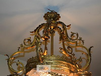 Bronzen kroonluchter met geetse glazen - afbeelding 3 van  3