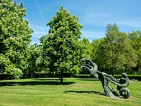 Bronzen monumentale compositie met mensfiguur en... - afbeelding 9 van  16