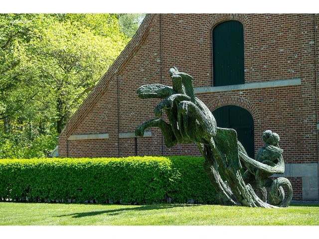 Bronzen monumentale compositie met mensfiguur en... - afbeelding 15 van  16