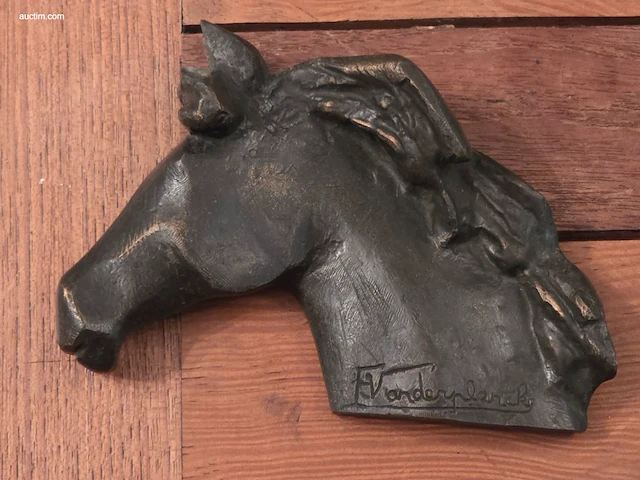 Bronzen reliëf / wandplaquette van een paardenkop... - afbeelding 1 van  2