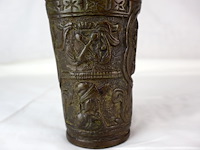 Bronzen wijwateremmer - afbeelding 2 van  7
