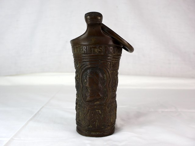 Bronzen wijwateremmer - afbeelding 3 van  7