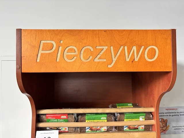 Brooddisplay pieczywo - afbeelding 2 van  3