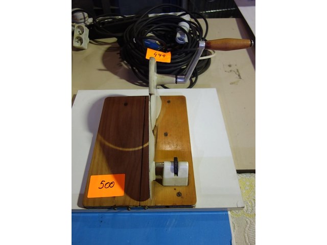 Broodsnijmachine (manueel) - afbeelding 1 van  2