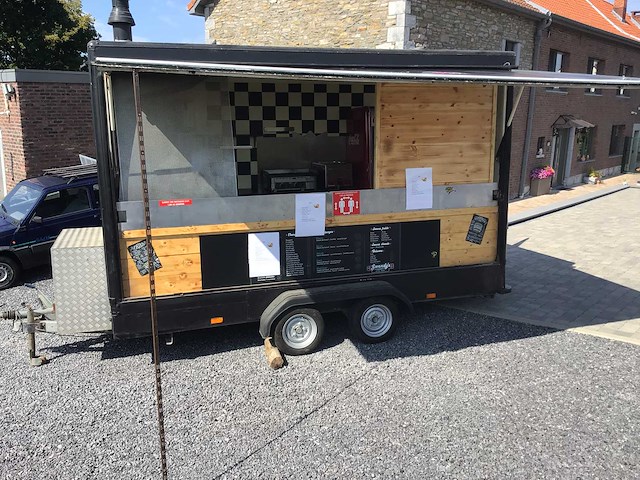 Broos - foodtruck - afbeelding 1 van  31