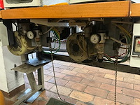 Brother 814-2 knoopsgaten naaimachine (2x) - afbeelding 2 van  10